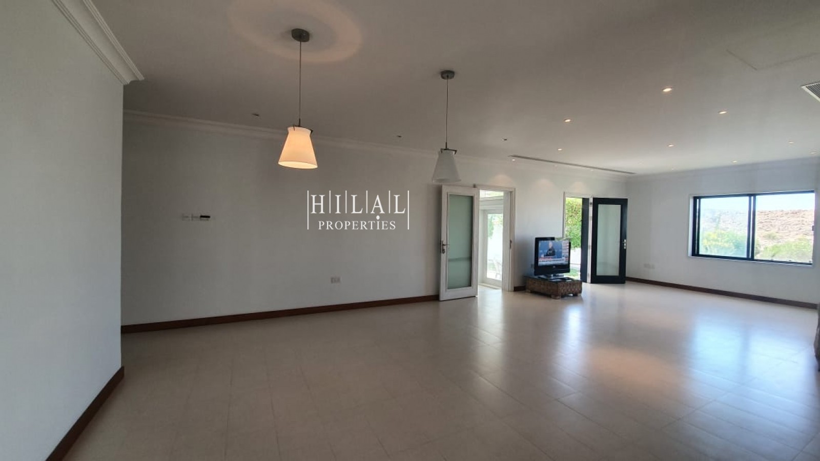 4 Bedroom villa available for rent in Qurum, Muscat, Oman