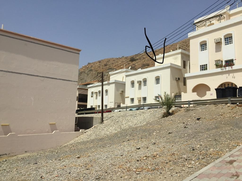 1 BHK Near Indian school Darsait